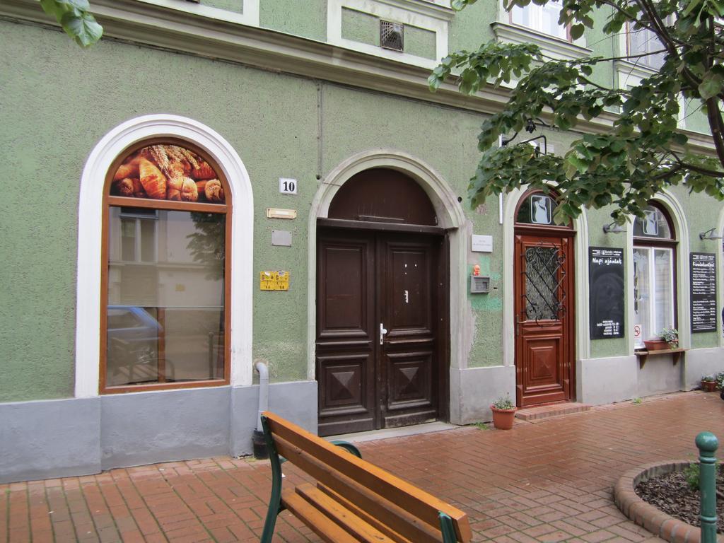 Galeria Apartman 塞格德 外观 照片